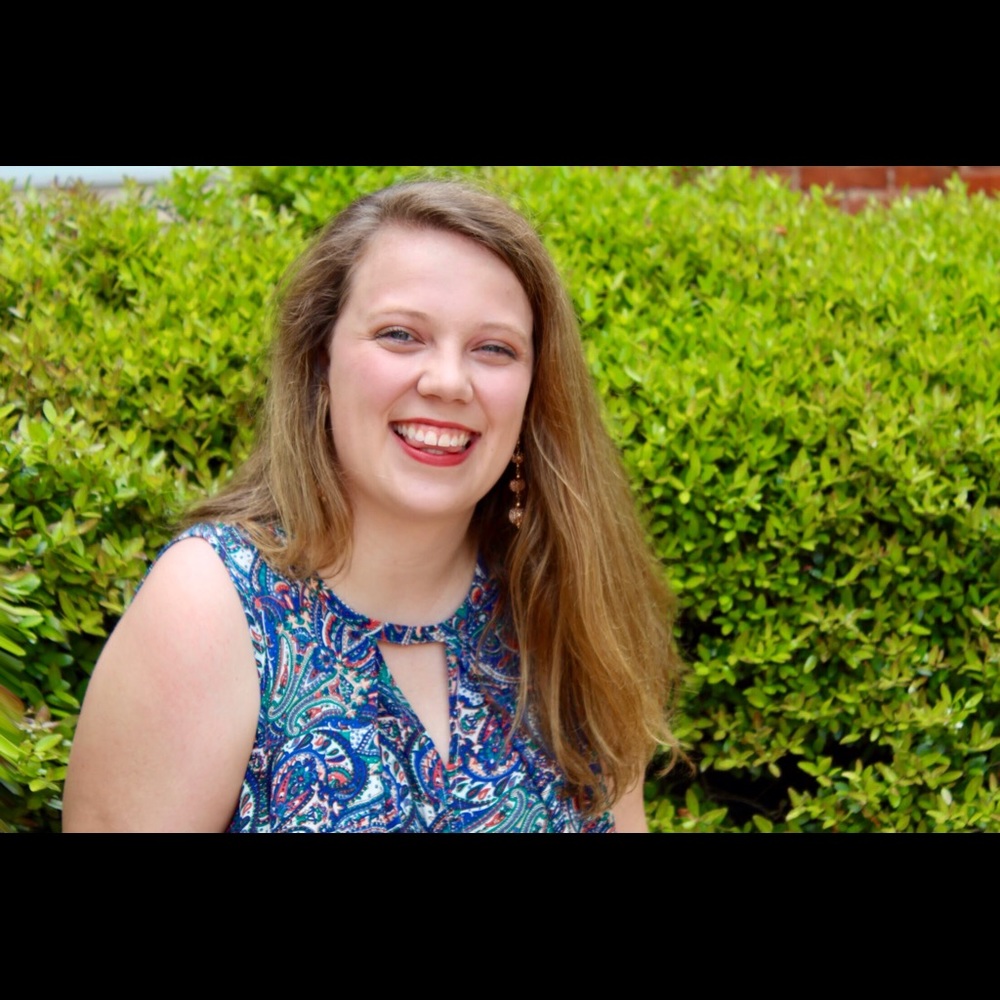 Meet your Posher, Elizabeth